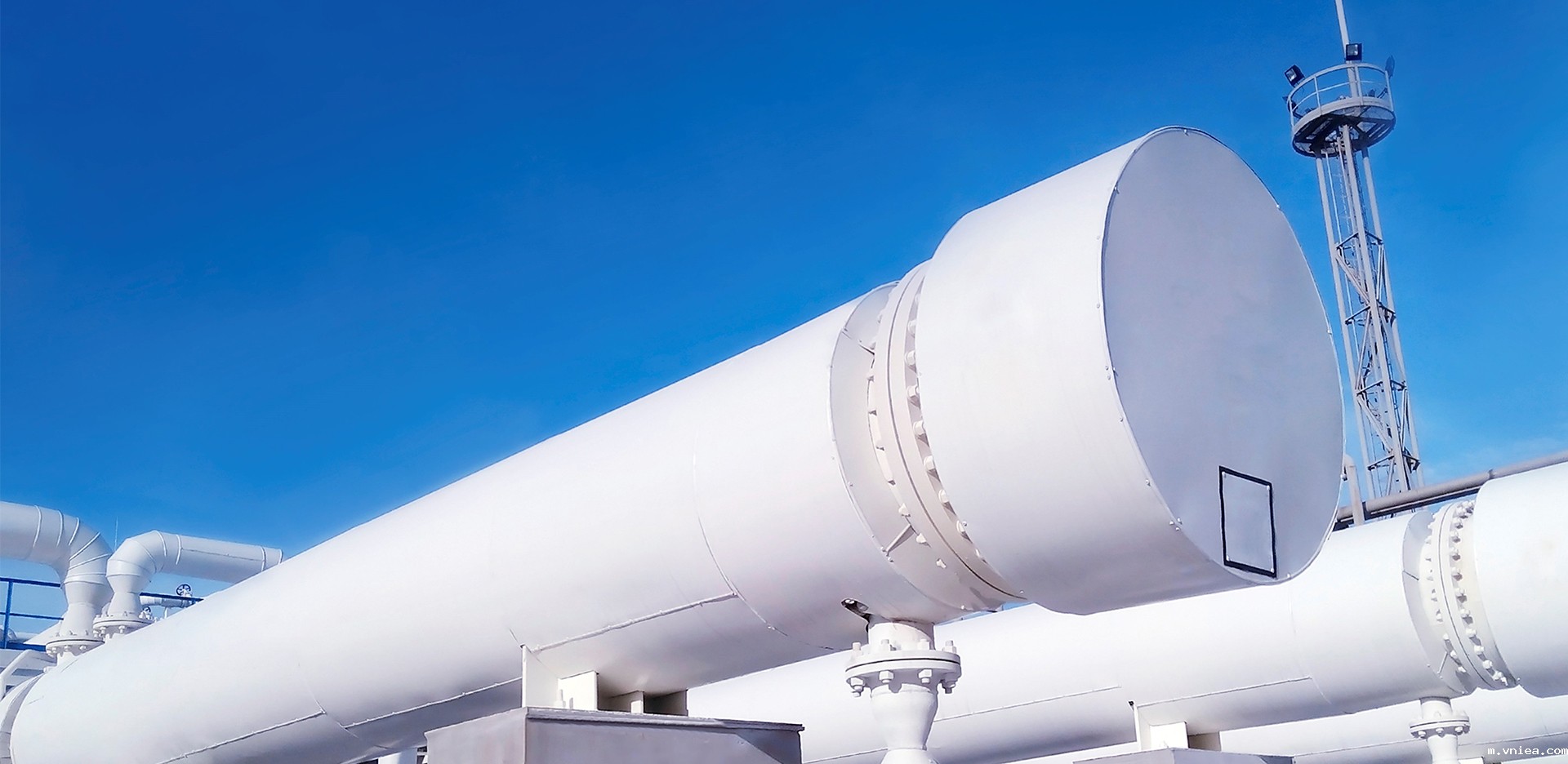 冷凝器，再沸器，加热器等其它TEMA标准的管壳式换热器